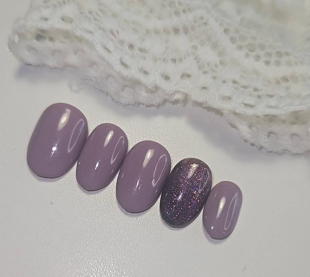Press - on Nails Prune Sauvage & Cat Eyes Pressonnailsdesign