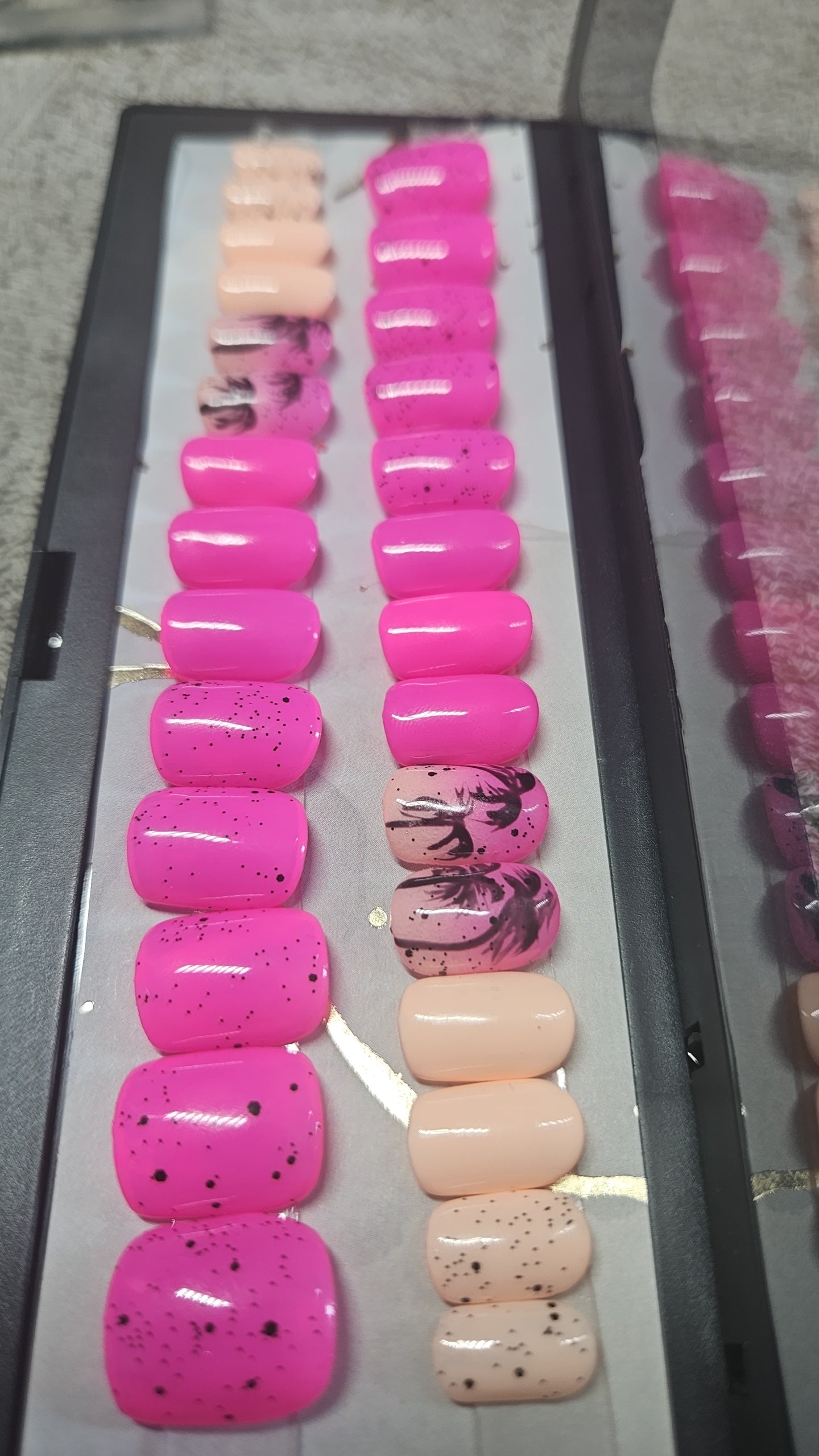 Press-on nails Palmier Beach Pressonnailsdesign
