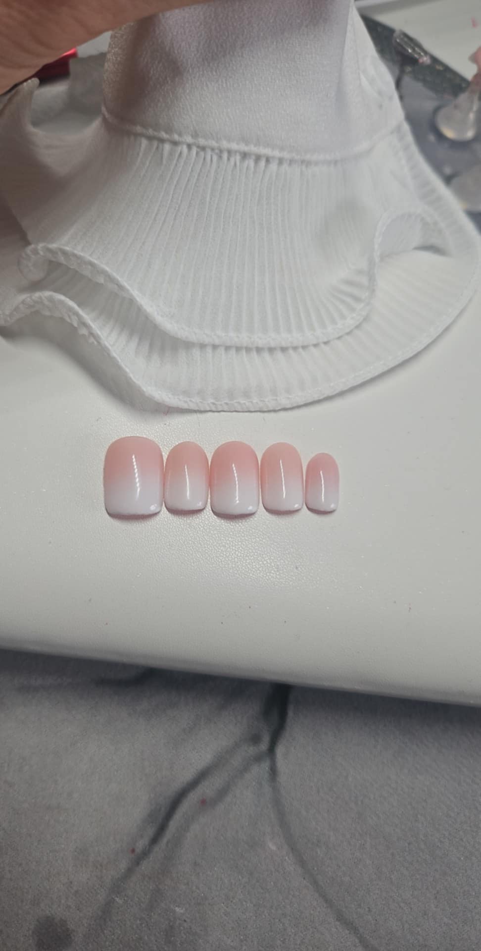 Press-on nails babyboomer perfect nude Pressonnailsdesign