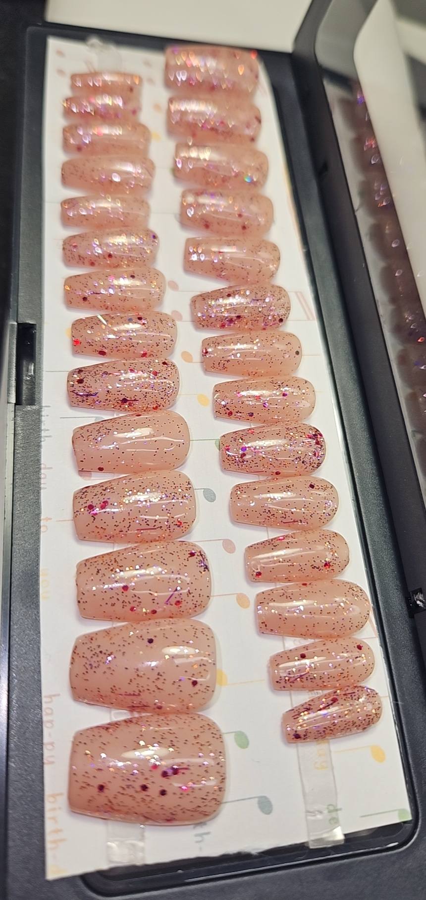 Press - on Nails Scintillance Rosée Pressonnailsdesign