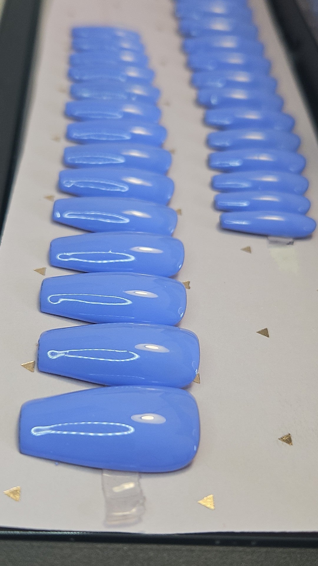 Press - on Nails Eclat d 'Indigo Waves Pressonnailsdesign