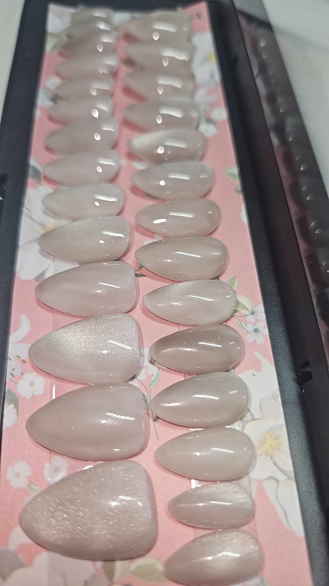 Press-on Nails Velours Cosmique Pressonnailsdesign