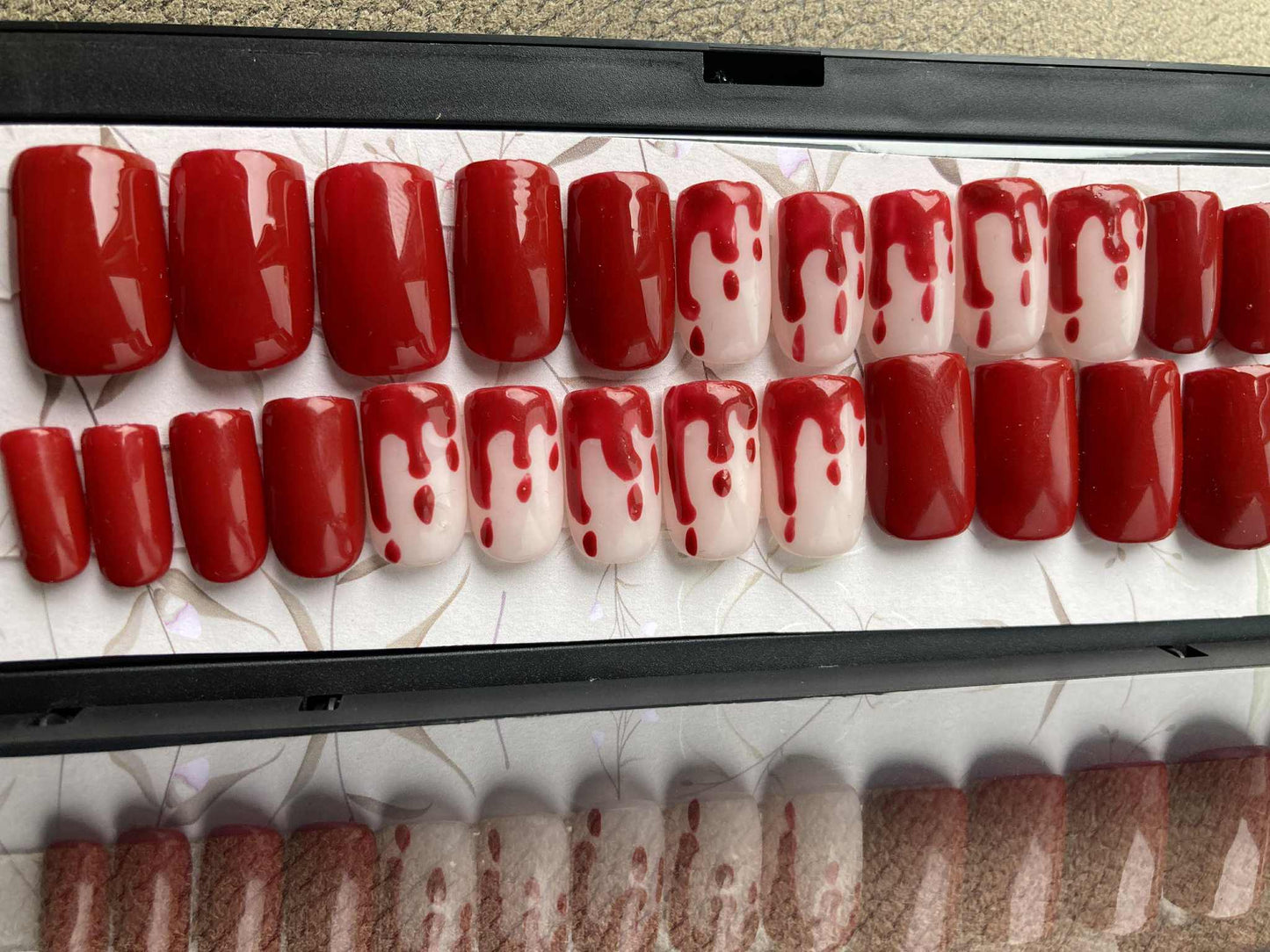 Press-On Nails Vampire Kiss Pressonnailsdesign