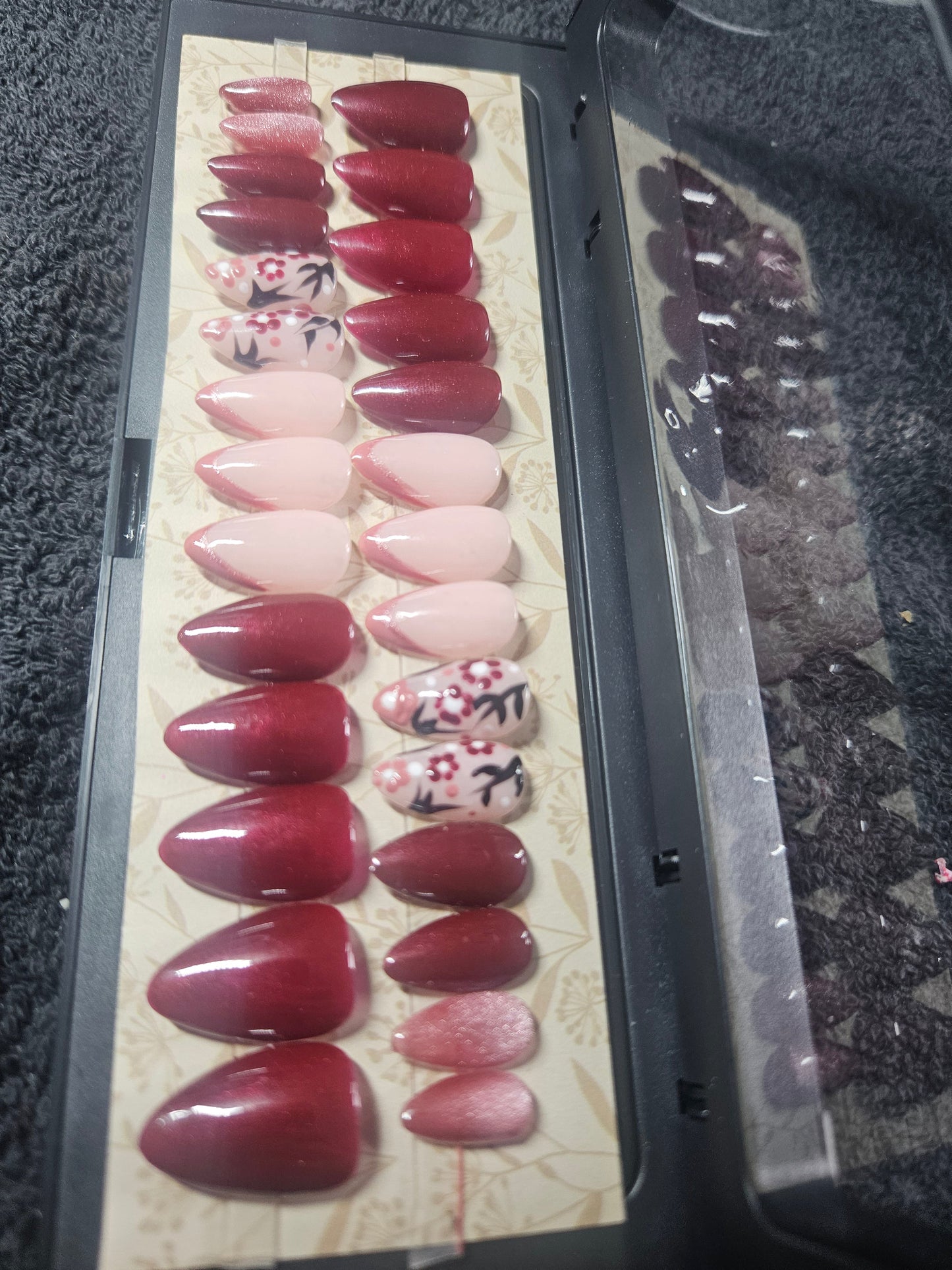 Press-On Nails fleurs Pressonnailsdesign