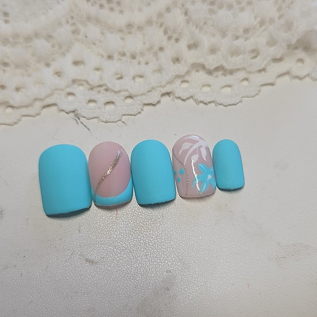 Press-On Nails Douceur Turquoise Pressonnailsdesign