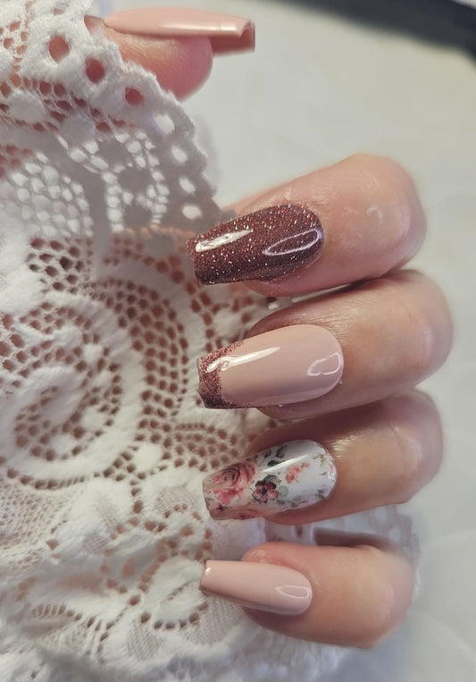 Press - on Nails  Rose Éclat  et  Douceur florale Pressonnailsdesign