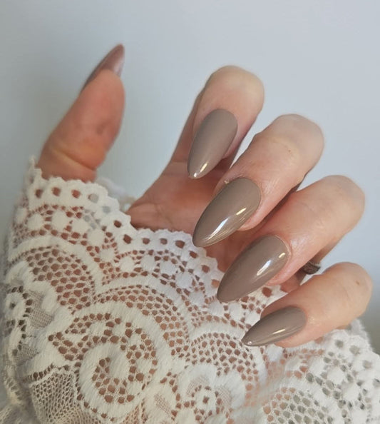 Press - on Nail Douceur marron Choco muffin Pressonnailsdesign