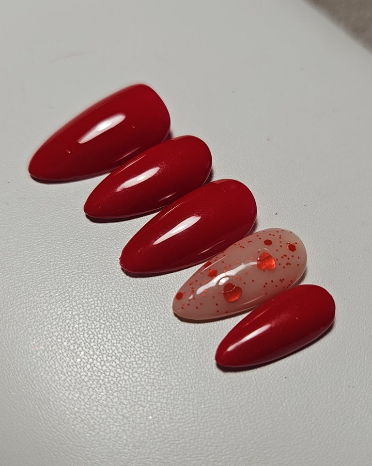 Press - on Nails  Amour Secret Pressonnailsdesign