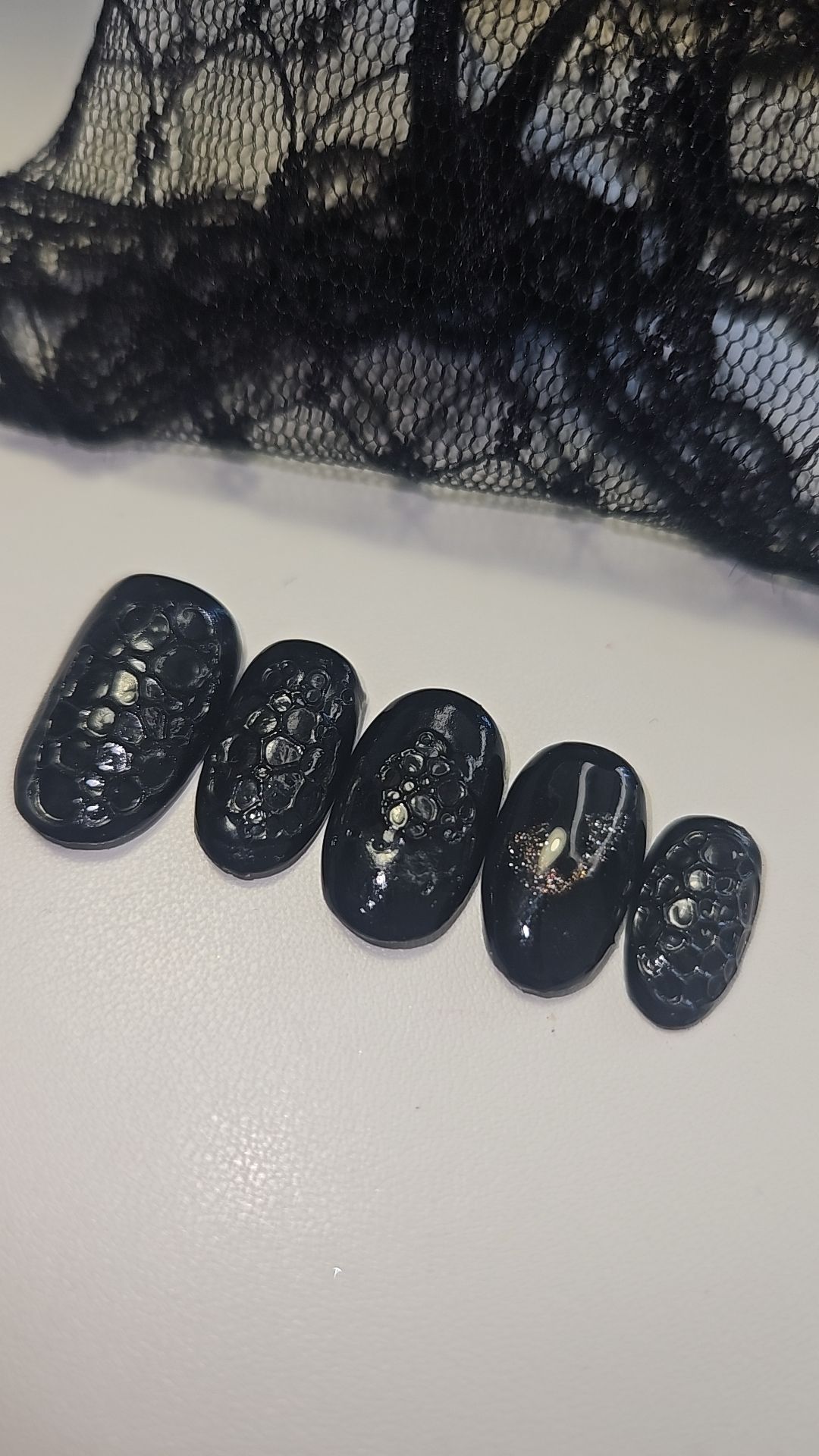 Press -  on Nails Noir Hypnotique Pressonnailsdesign