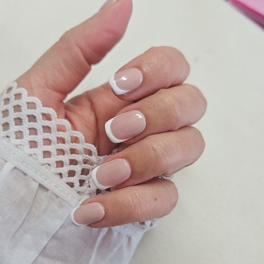 Press-on Nails french manucure 9052 Pressonnailsdesign