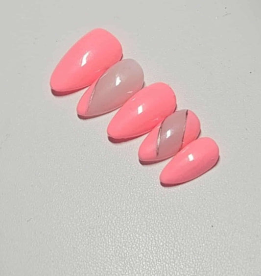 Press-on Nails Mayde Pressonnailsdesign