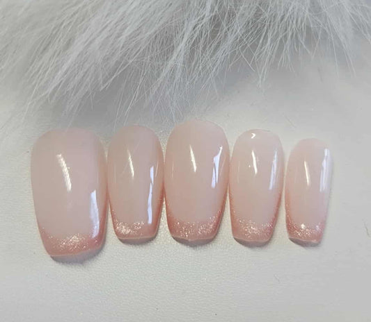 Press - On Nails French Golas  Effet Cat Eyes Pressonnailsdesign