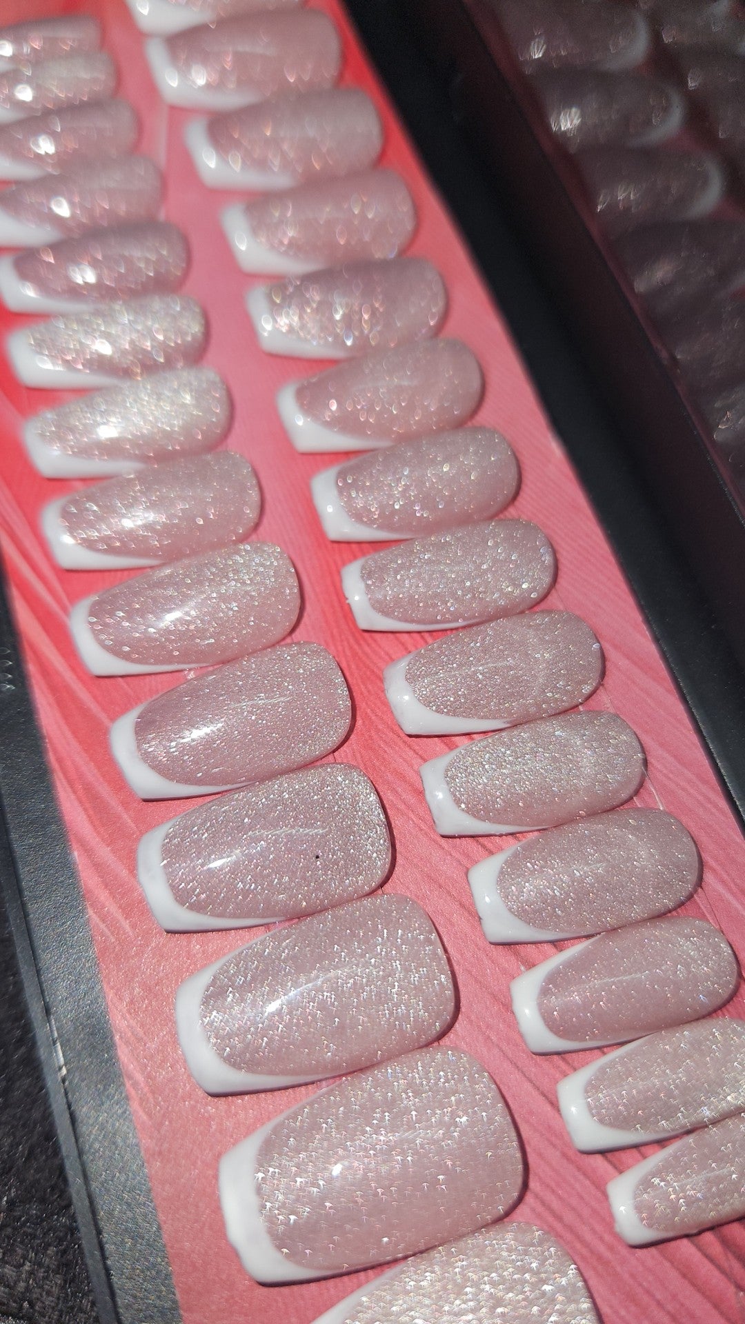 Press-On Nails elfluencer Pressonnailsdesign