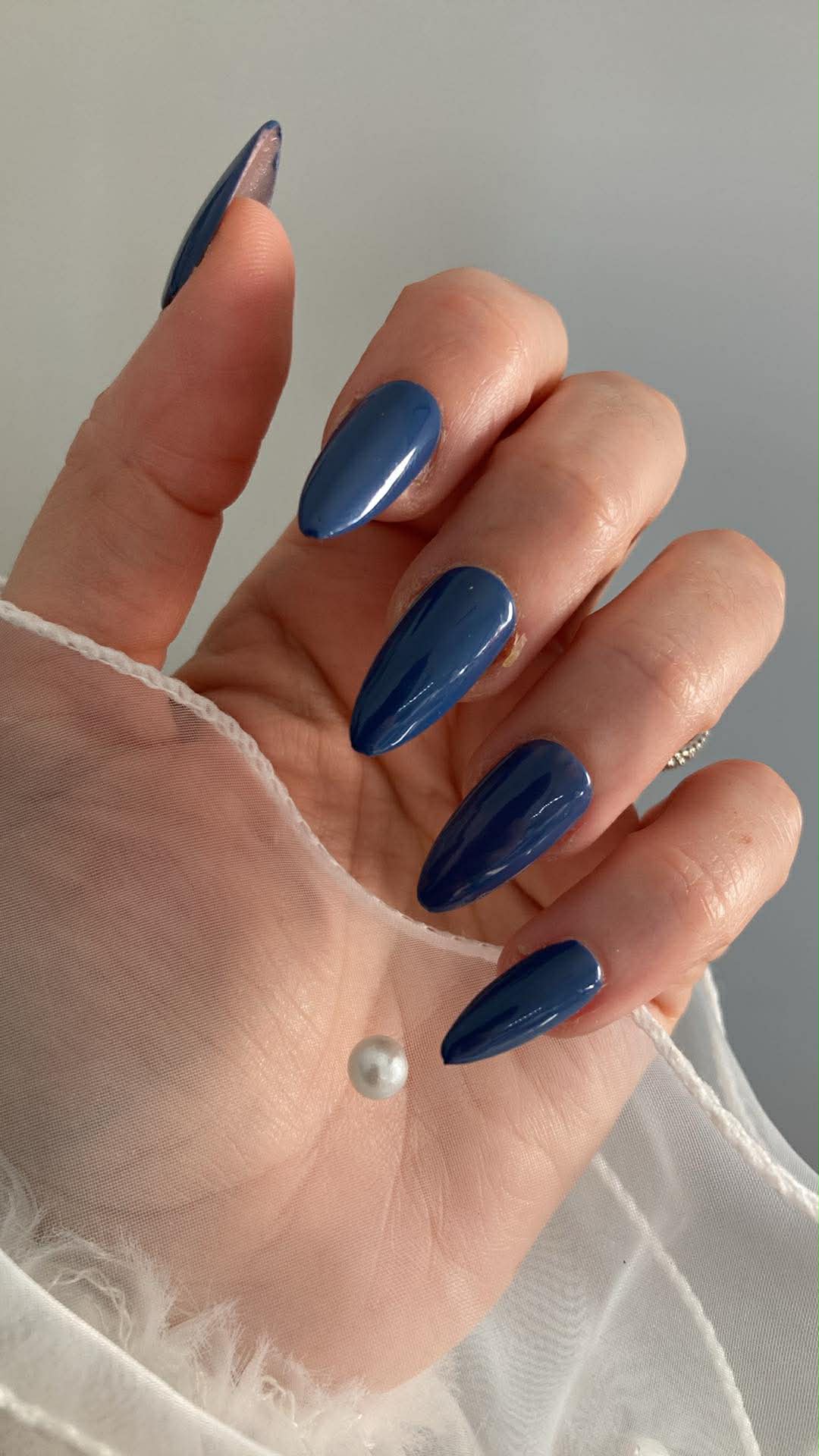 PressOn Nails Darius Bravo Pressonnailsdesign