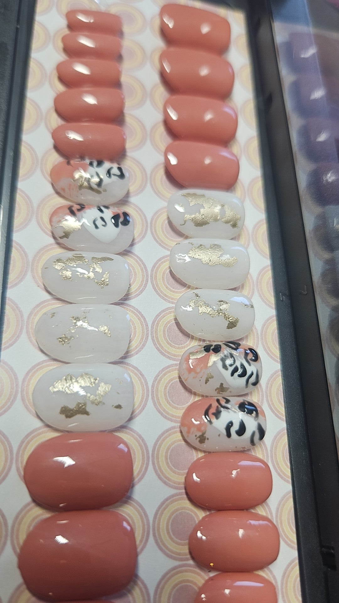 Press-on Nails Rose wild& Nude Pressonnailsdesign