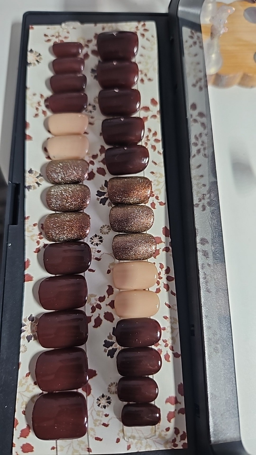 Press-On Nails L'élégance Chocolat Pressonnailsdesign