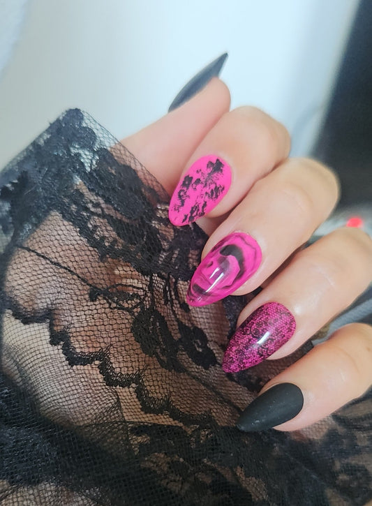 Press-On Nails Pink Noir Fusion Pressonnailsdesign