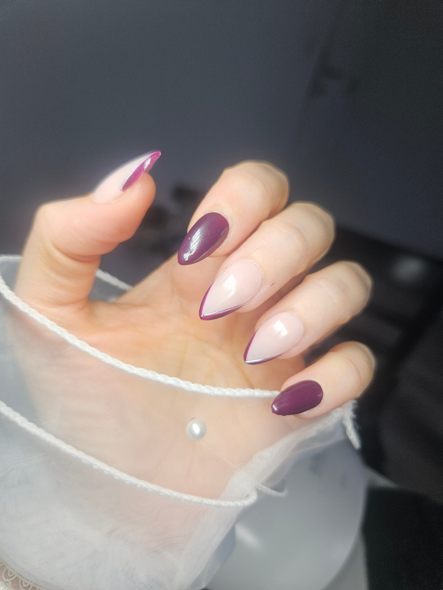 Press-On Nails Violet intense & Détail Chromée
