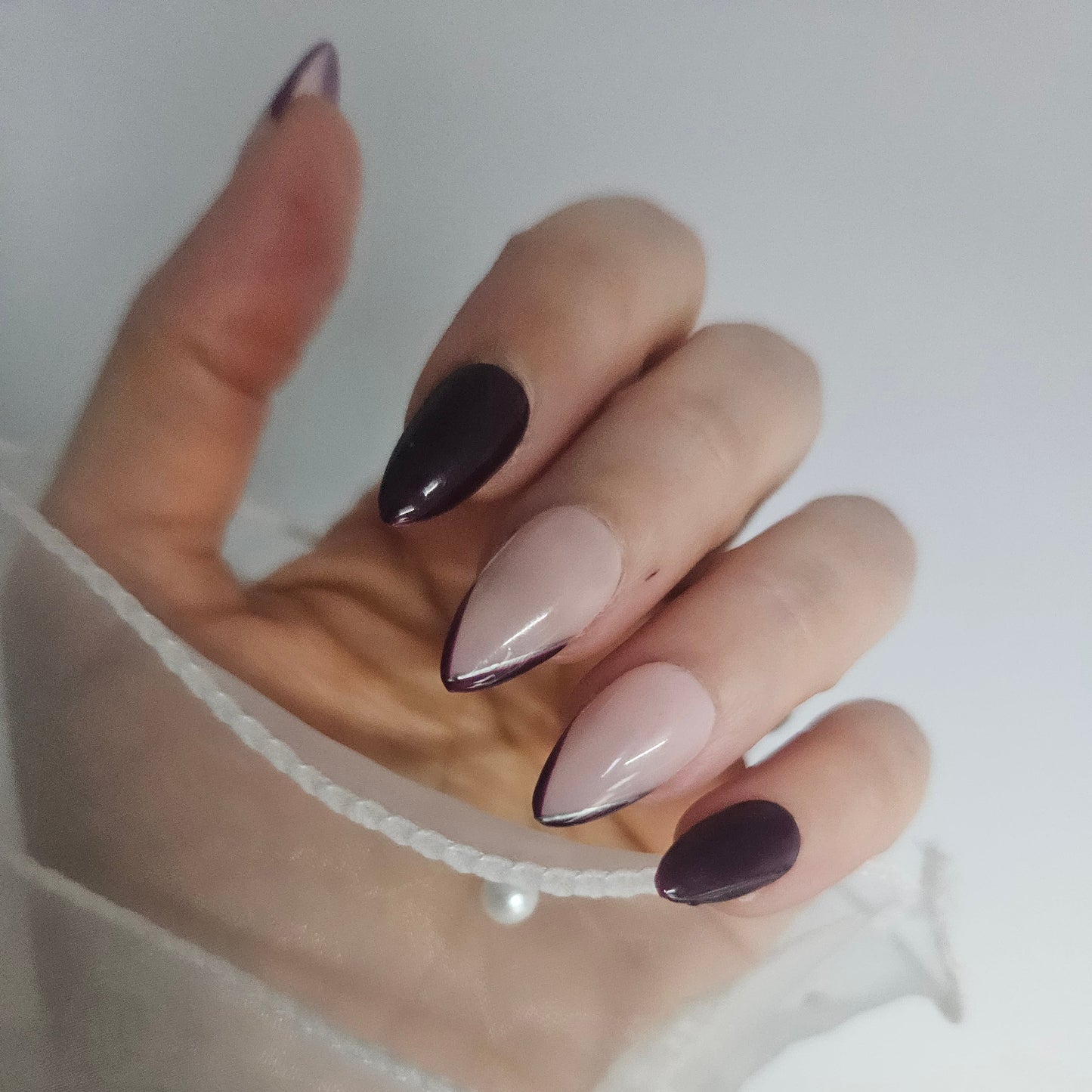 Press-On Nails Violet intense & Détail Chromée