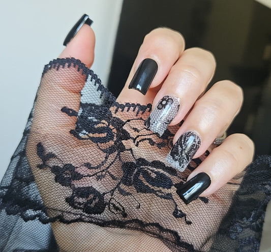 Press-On Nails Élégance Noir dentelle Pressonnailsdesign