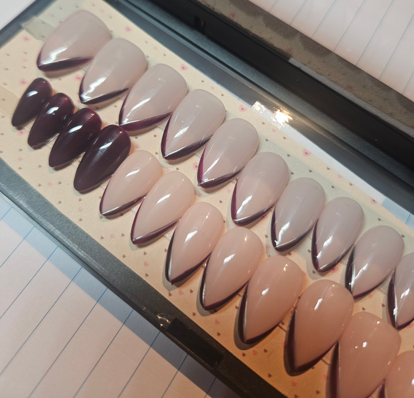 Press-On Nails Violet intense & Détail Chromée