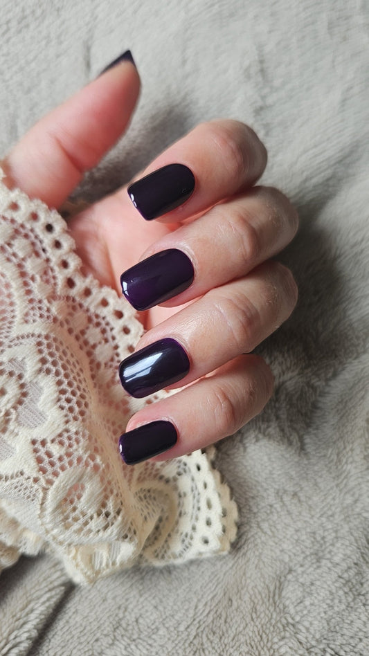 Press-On Nails Eclat Prune Pressonnailsdesign