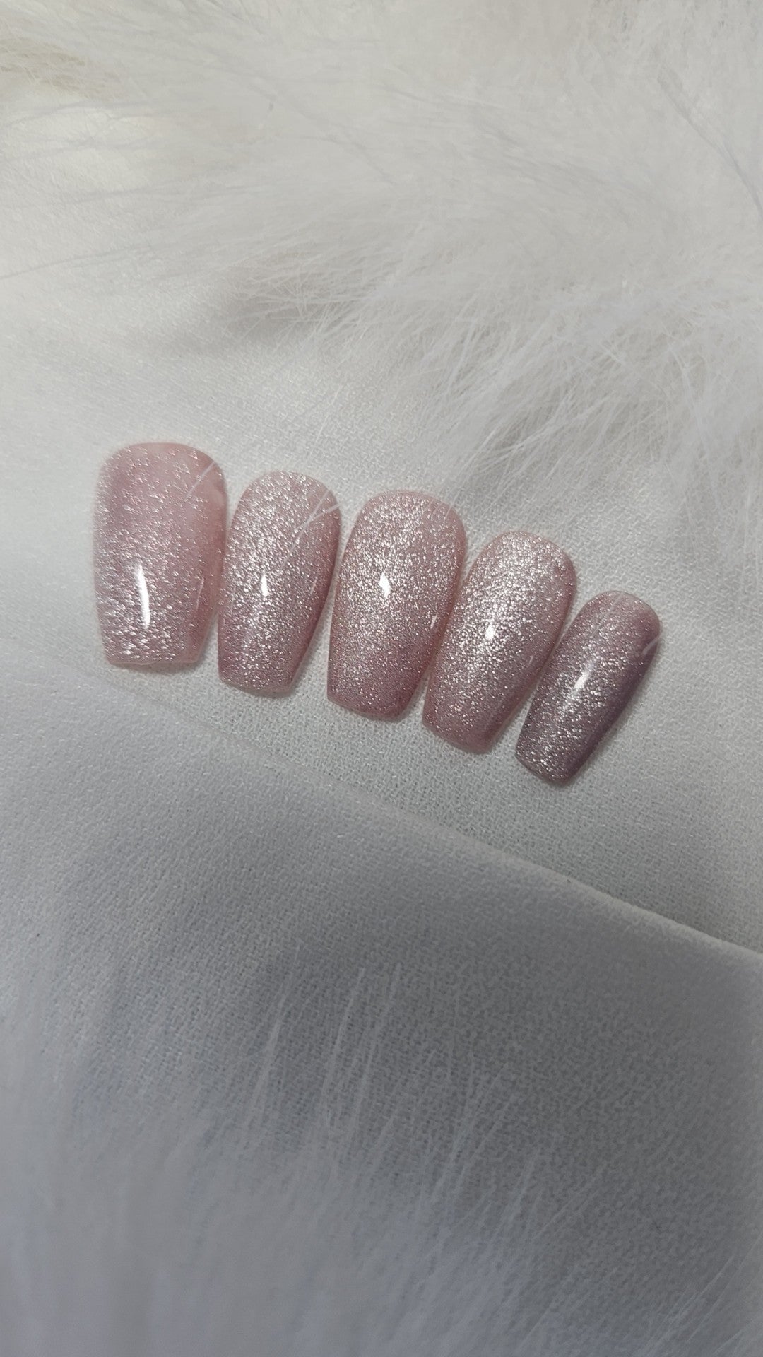 Press-On Nails Rose Poudré Scintillant Pressonnailsdesign