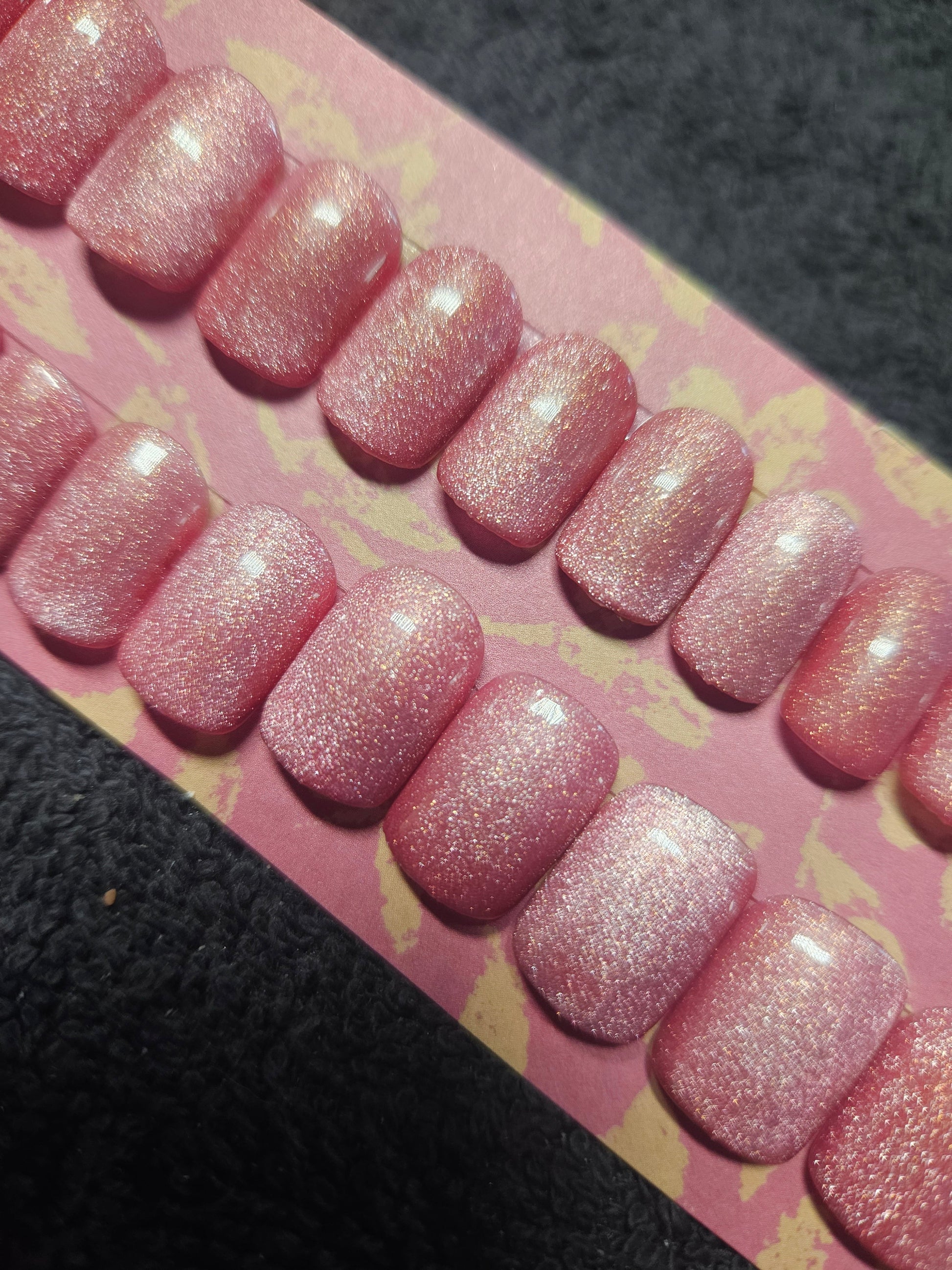Press-On Nails Noelka Pressonnailsdesign