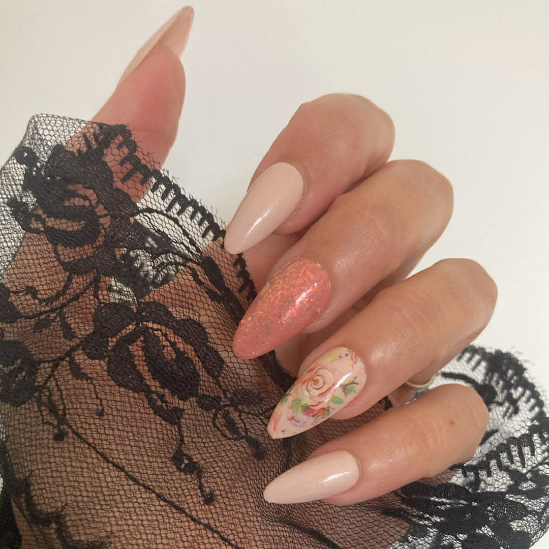 Press-On Nails Chic & Romantique Pressonnailsdesign