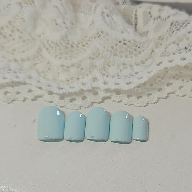 Press-On Nails Menthe Givrée Pressonnailsdesign