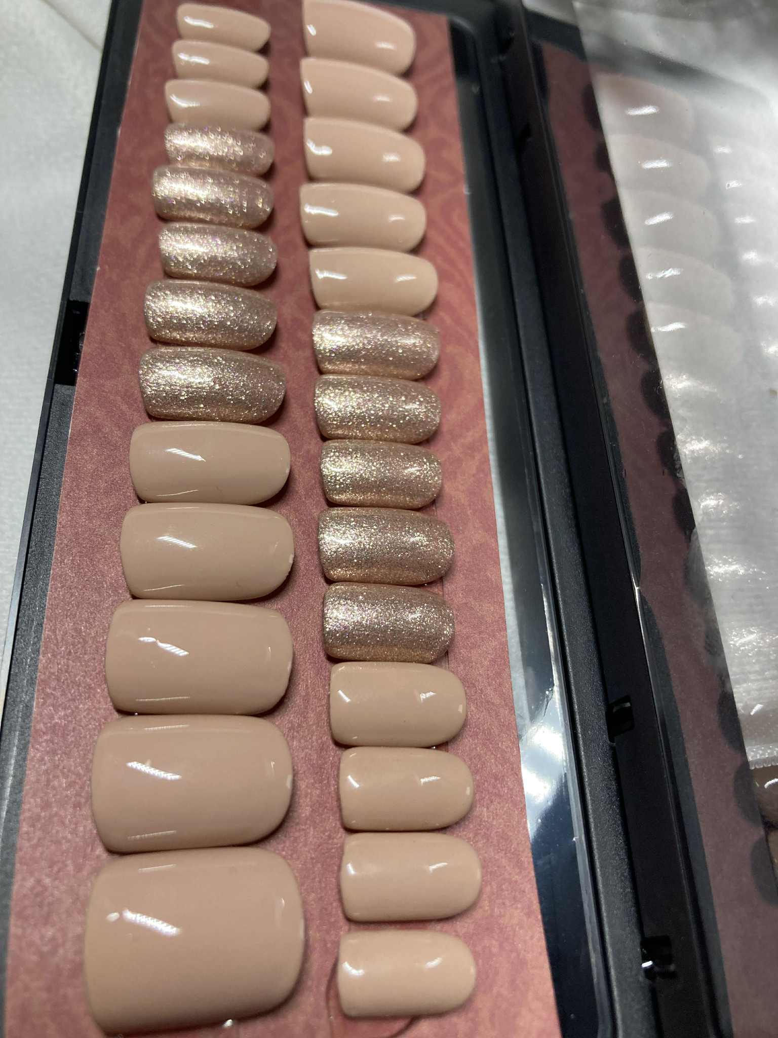 Press-On Nails Éclat Nude Rosée Pressonnailsdesign