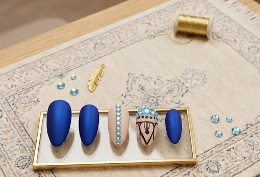 Press-on Nails l'élégance Graphique Pressonnailsdesign