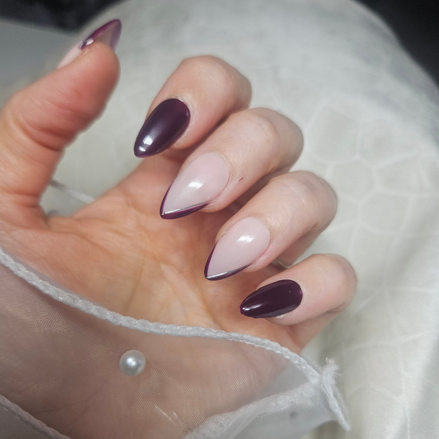Press-On Nails Violet intense & Détail Chromée
