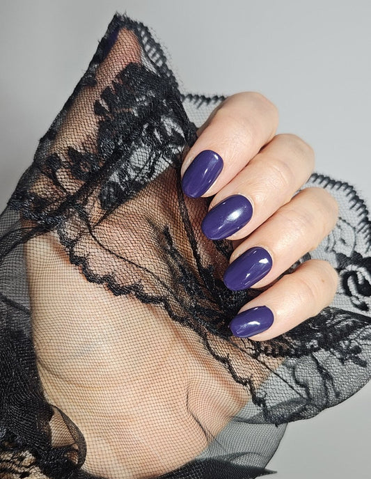Press-On Nail's Violet Impérial Pressonnailsdesign