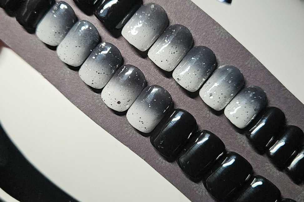Press-On Nails Élégance scintillante Pressonnailsdesign