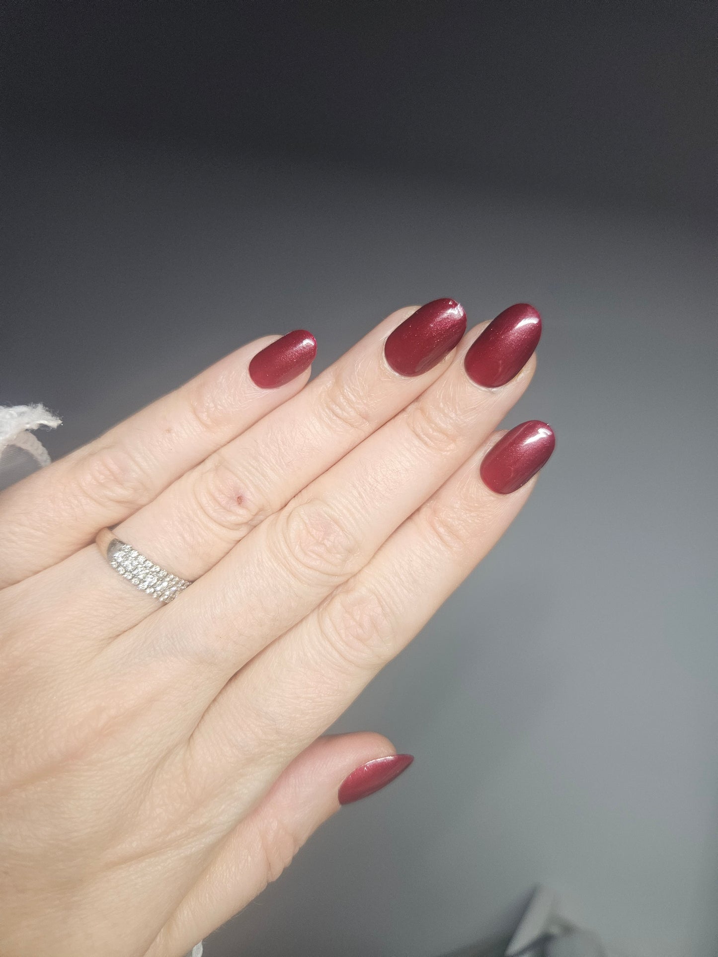 Press-On Nails Cherry