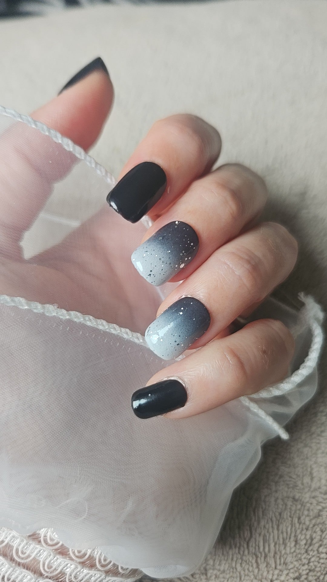 Press-On Nails Élégance scintillante Pressonnailsdesign