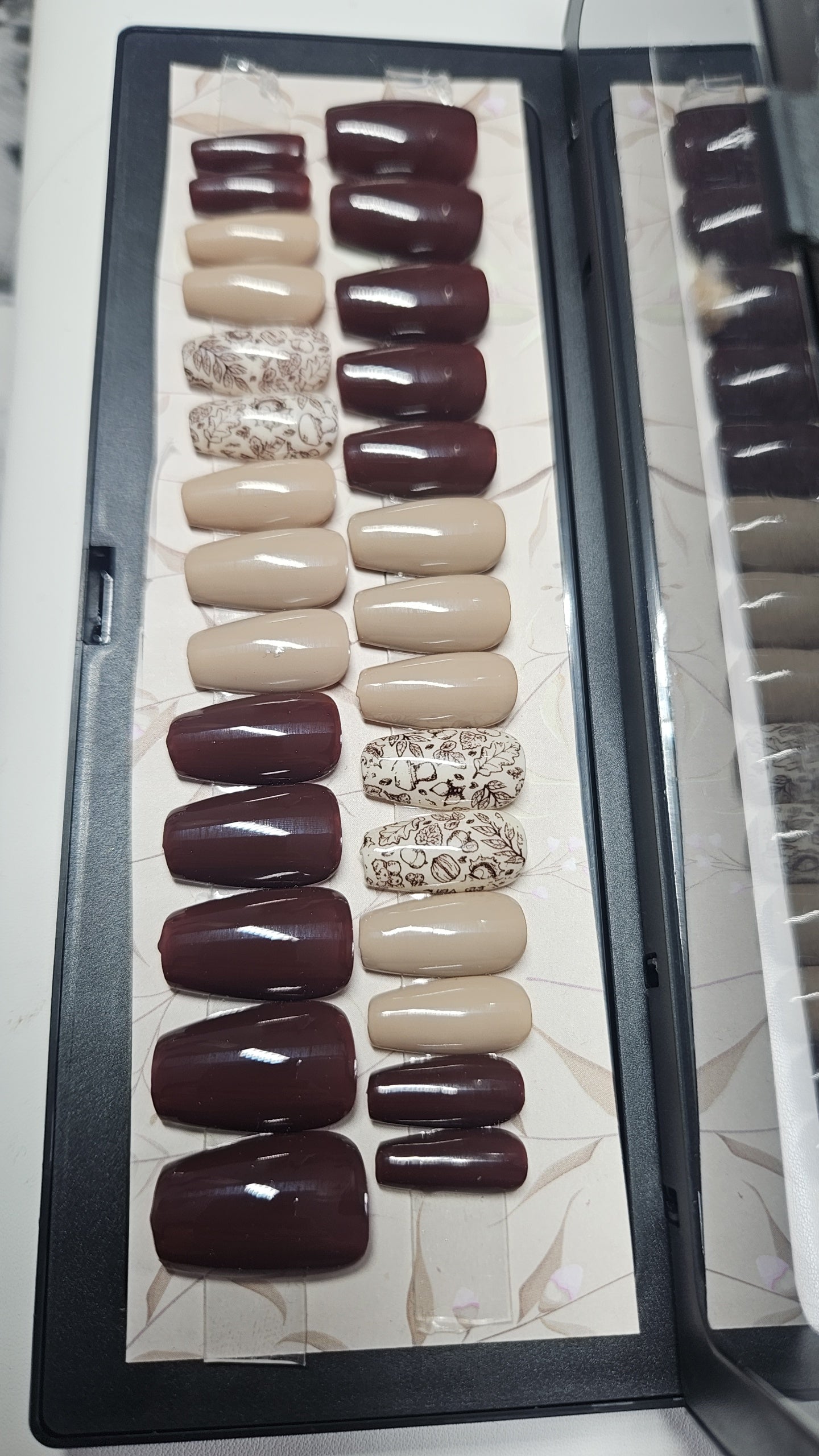 Press-On Nails Marron Doux & Magie des Sous-Bois Pressonnailsdesign