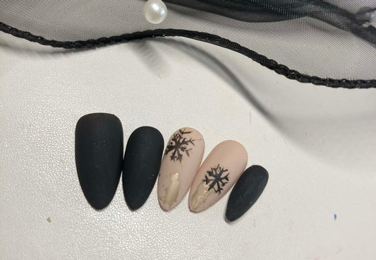 Press-On Nails Élégance Mat & Nude Pressonnailsdesign