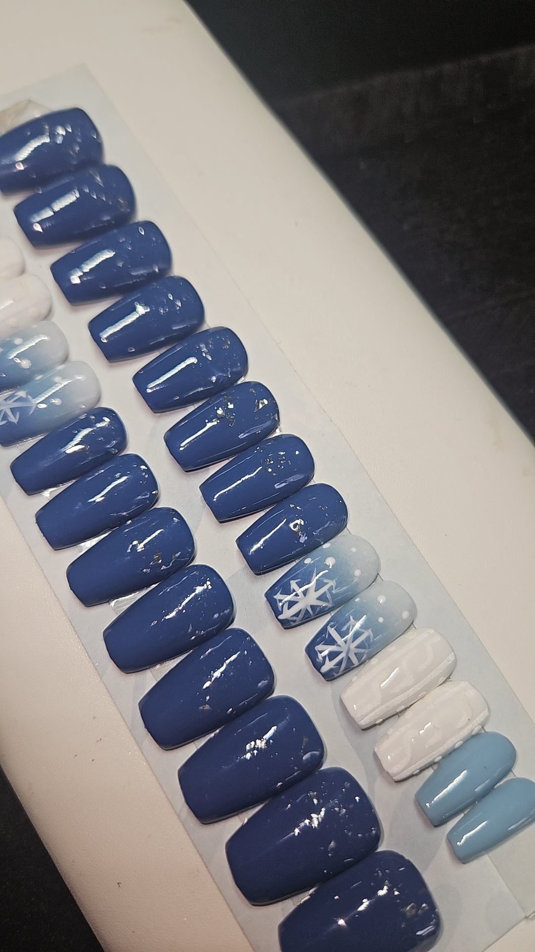 Press-On Nails Winter ice Pressonnailsdesign