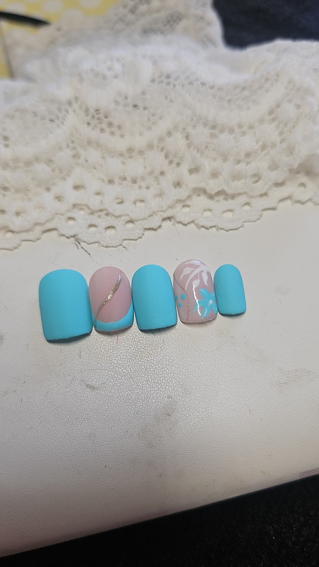 Press-On Nails Douceur Turquoise Pressonnailsdesign