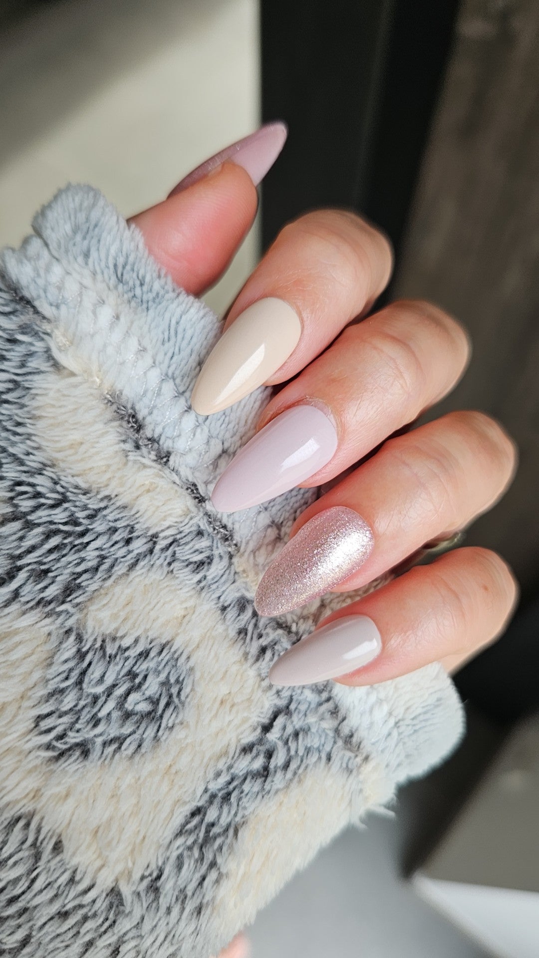 Press On Nails Nude Rose Scintillant Pressonnailsdesign