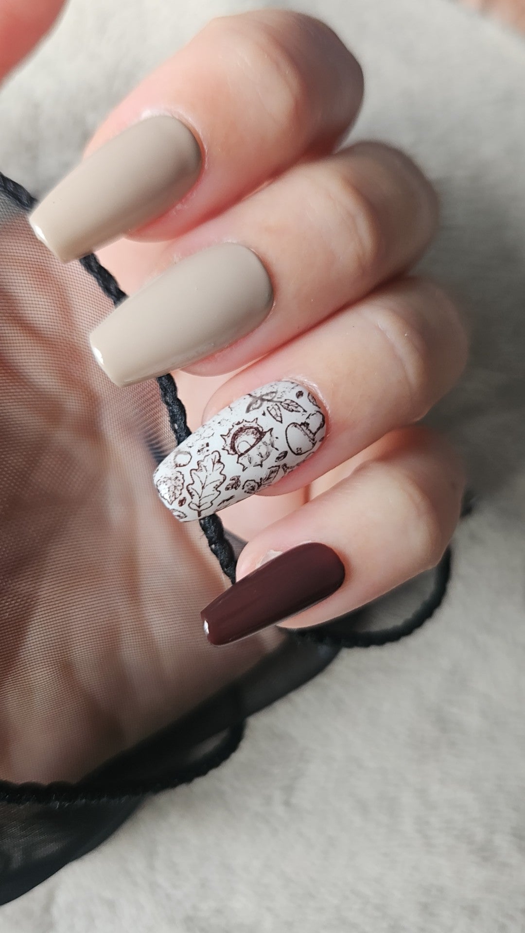 Press-On Nails Marron Doux & Magie des Sous-Bois Pressonnailsdesign